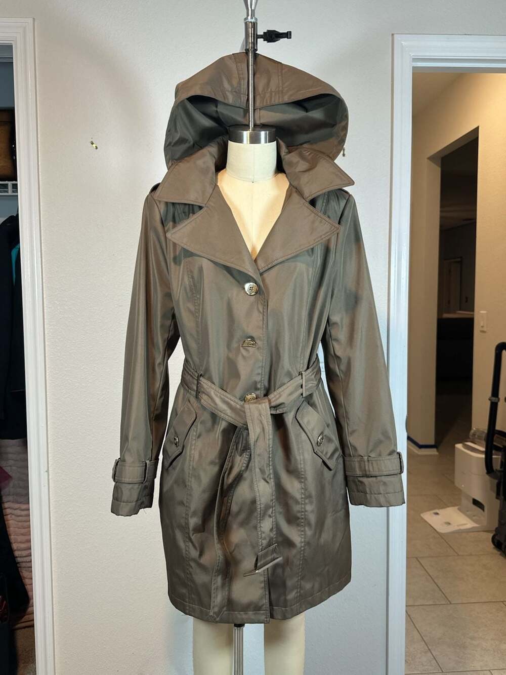 Calvin Klein Women's Belted Trench Rain Coat with Hood
